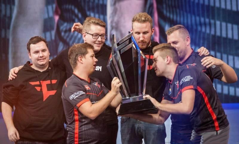 完美世界宣布CS亚洲锦标赛2025将参赛人数扩大到16人