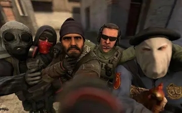 LPL主持余霜晒欧洲杯返图：这男主剧本给卢卡库拿到了！