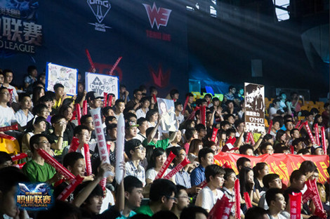 Spinx采访：我告诉ZywOo，GOAT就在这里